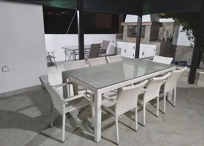 Vila Michael Angelo *