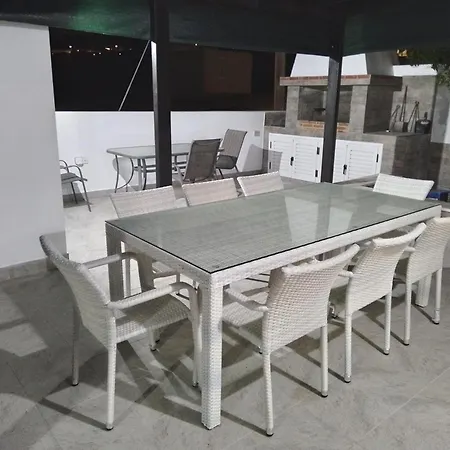 Βίλα Michael Angelo *