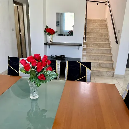 Michael Angelo Luxuri 4 Bedroom *