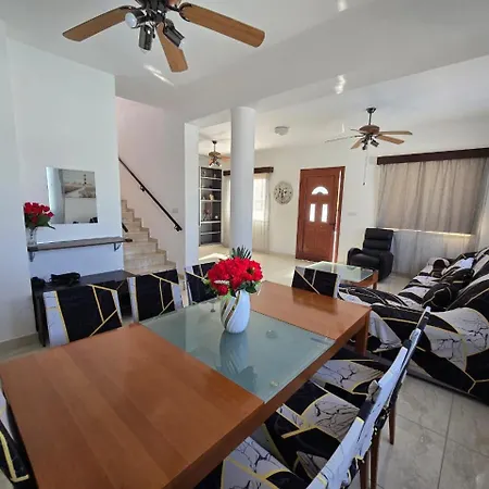 Michael Angelo Luxuri 4 Bedroom