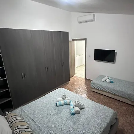 빌라 Michael Angelo Luxuri 4 Bedroom 파포스