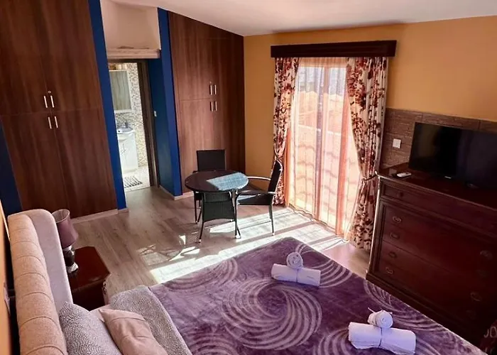 Michael Angelo Paphos